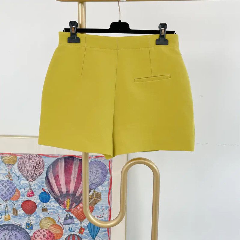Dior Dior Yellow Wool Women's Shorts 0089 Size 24" / US 00 / IT 34 - 2 Thumbnail