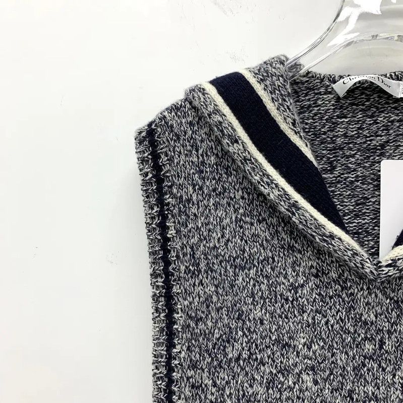 Dior Dior Women's Gray Wool Pullover Sweater 0089 Size XS / US 0-2 / IT 36-38 - 3 Thumbnail