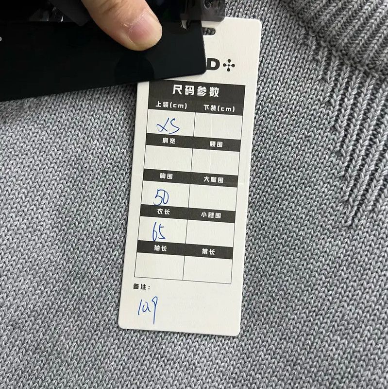 Dior Dior Gray Wool Long Sleeve Sweater XS 0089 Size XS / US 0-2 / IT 36-38 - 5 Thumbnail
