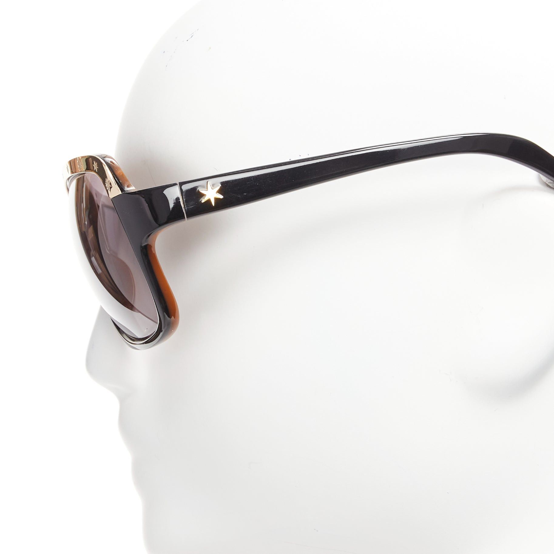 Victoria Beckham VICTORIA BECKHAM Vintage gold star top bar black oversized squared sunglasses Size ONE SIZE - 5 Thumbnail