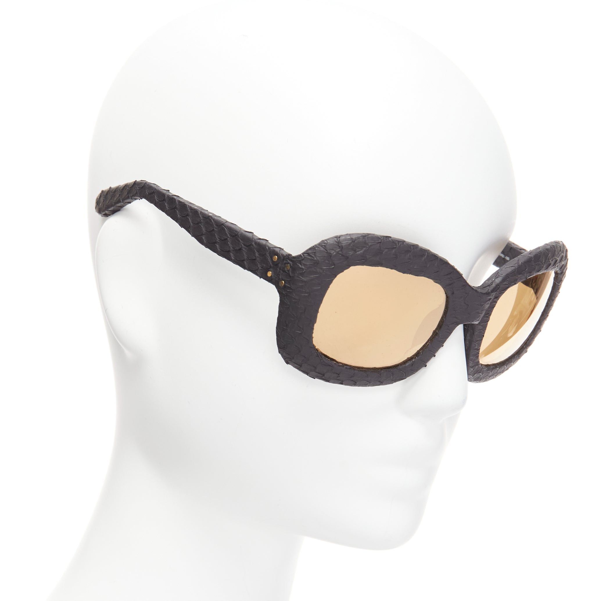 Linda Farrow LINDA FARROW LUXE matte black scaled frame reflective gold oversized sunglasses Size ONE SIZE - 3 Thumbnail