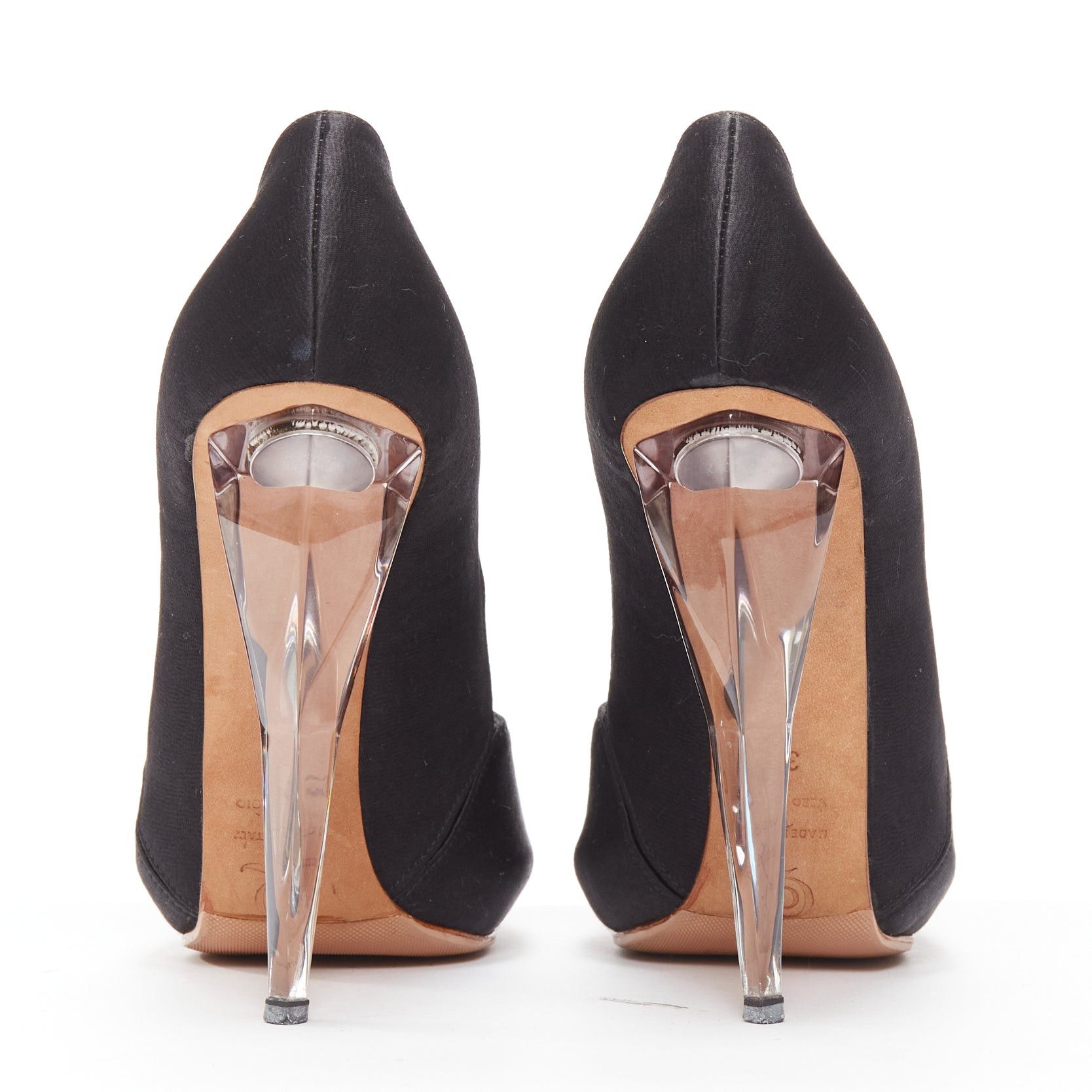 Alexander McQueen ALEXANDER MCQUEEN black satin clear lucite dagger peep toe heel EU37 Size US 7 / IT 37 - 5 Thumbnail
