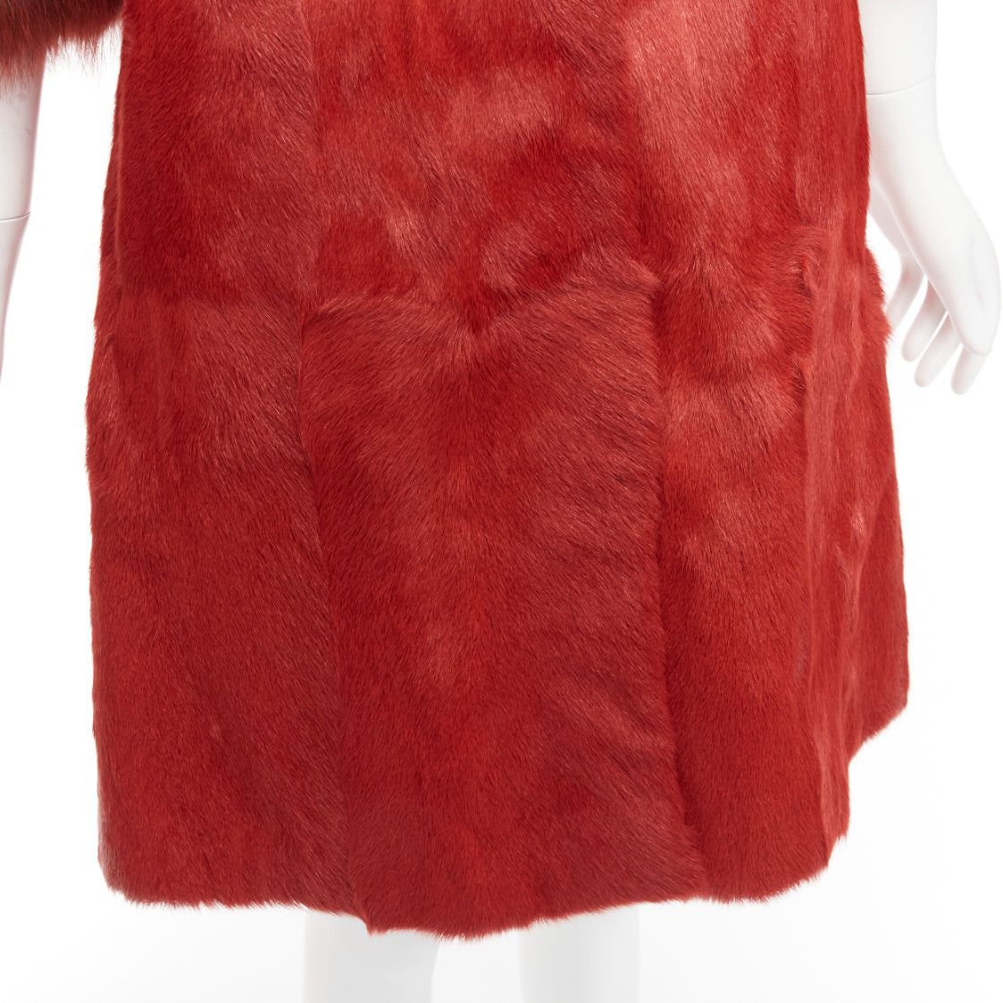 Giambattista Valli GIAMBATTISTA VALLI red genuine fur patchwork contrast raglan sleeve long coat Size M / US 6-8 / IT 42-44 - 8 Thumbnail