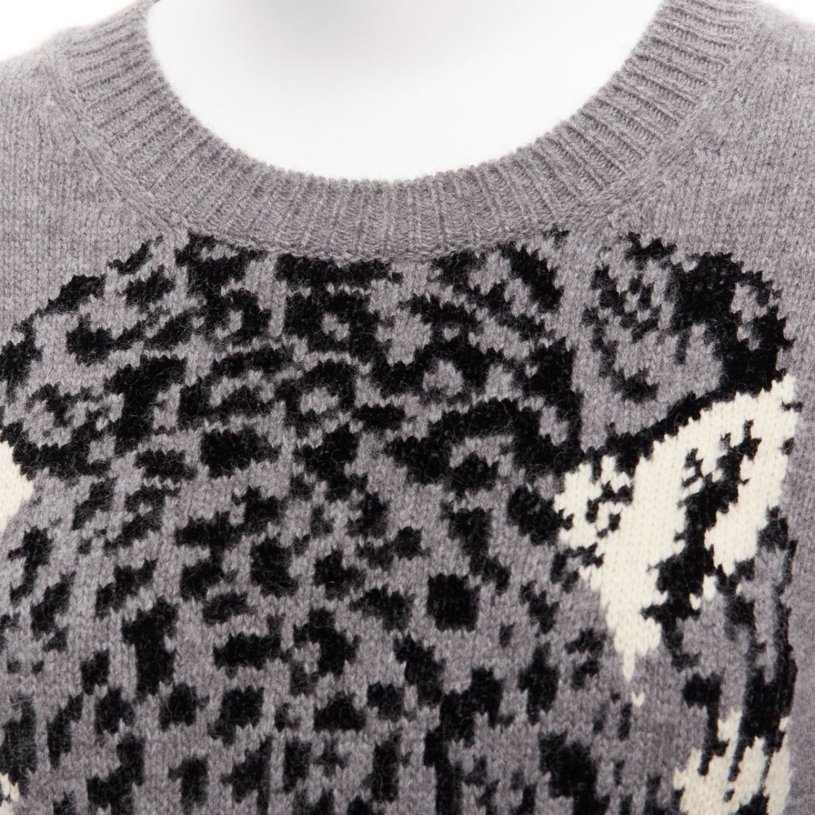 Stella McCartney STELLA MCCARTNEY grey black cream leopard intarsia crew neck knitted dress Size S / US 4 / IT 40 - 7 Thumbnail