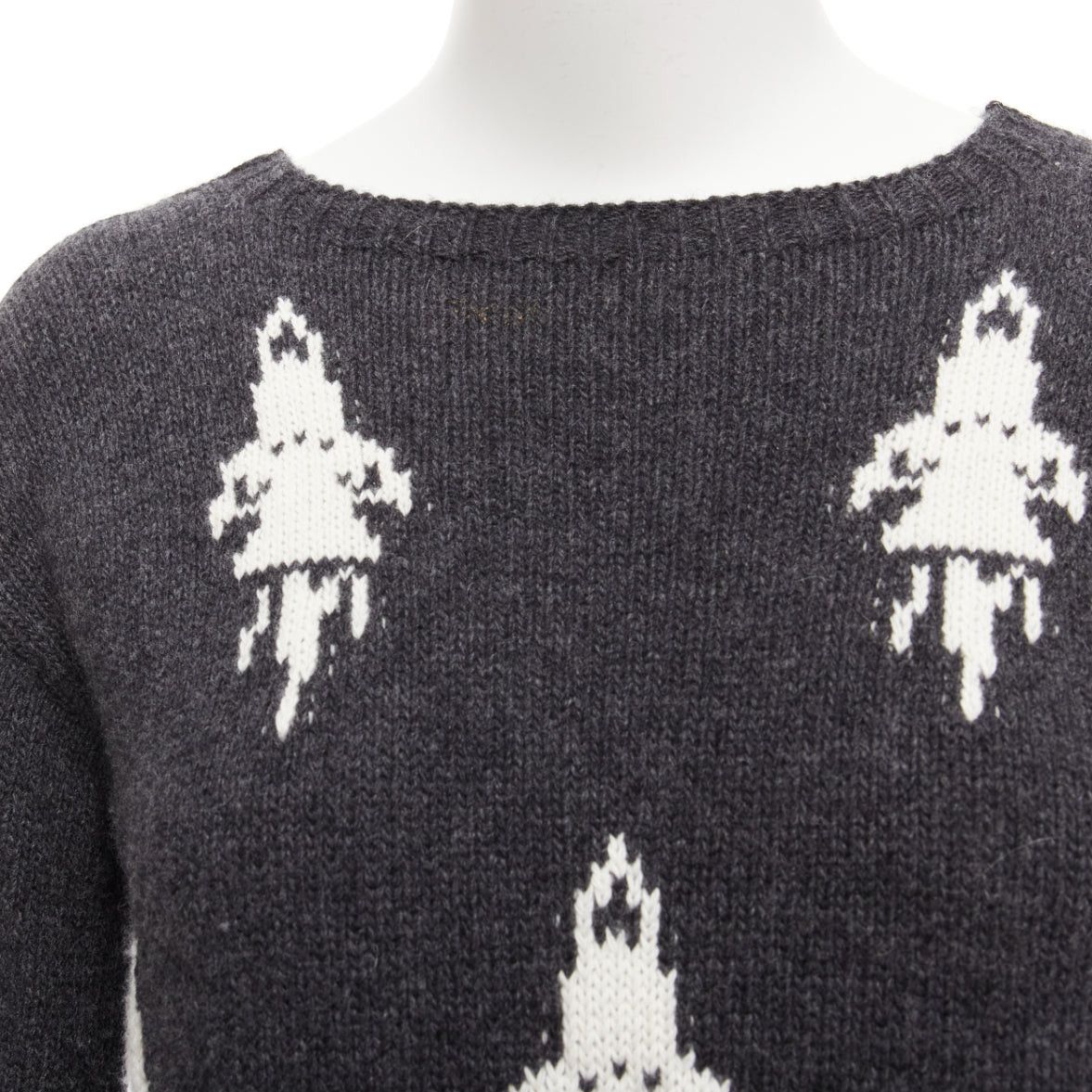 Prada PRADA 2016 grey cream rocket intarsia long sleeve bateau sweater IT42 M Size M / US 6-8 / IT 42-44 - 2 Thumbnail