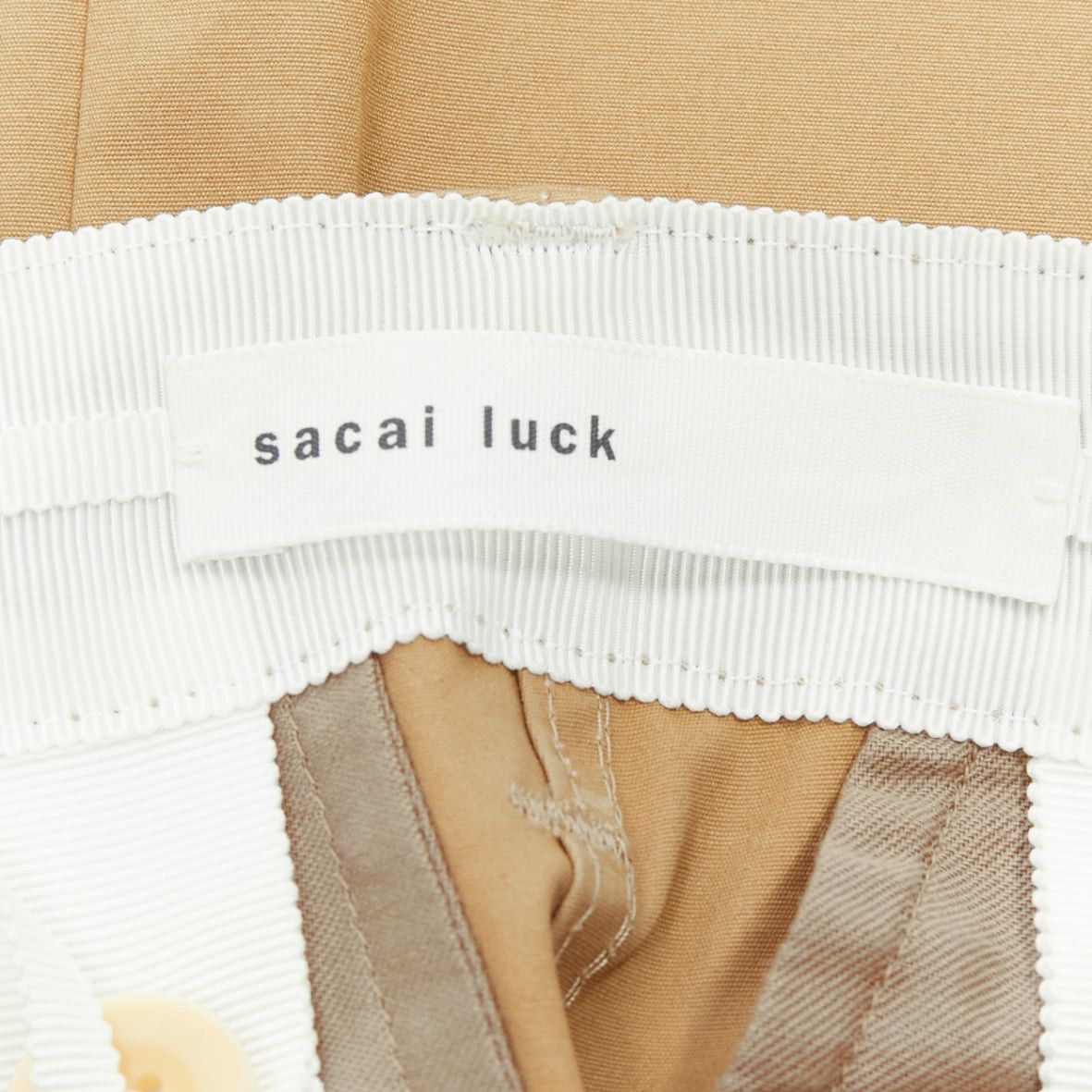 Sacai SACAI LUCK beige off white button embellished waistband wide cargo pants Size 28" / US 6 / IT 42 - 9 Thumbnail