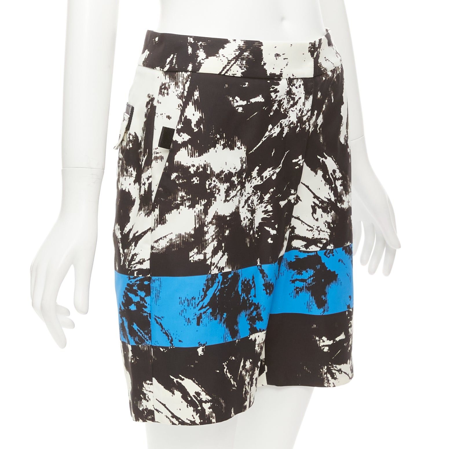 Alexander Wang ALEXANDER WANG Runway blue black white geometric Bermuda shorts US0 XS Size 26" / US 2 / IT 38 - 3 Thumbnail