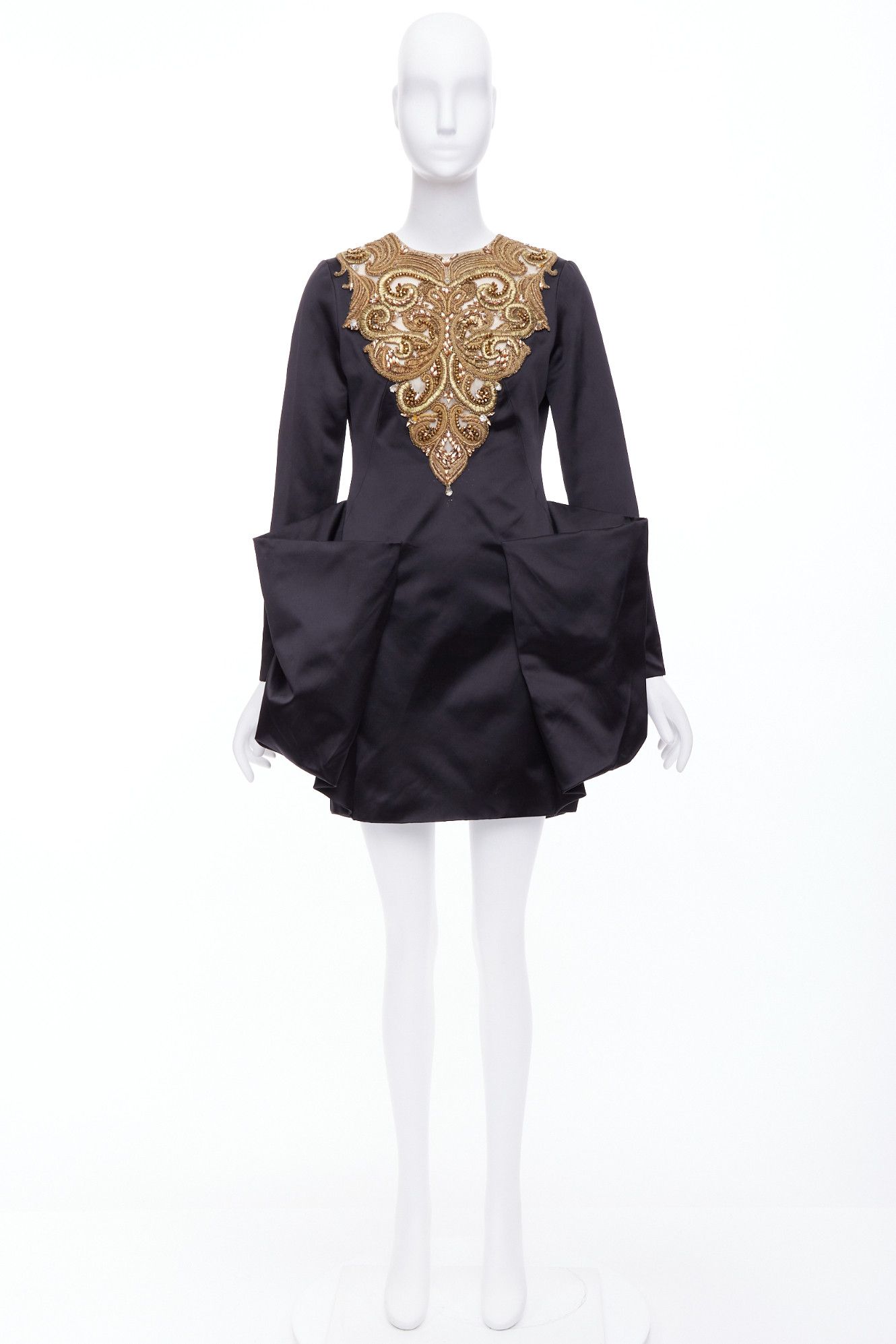 Alexander McQueen ALEXANDER MCQUEEN AW2010 Angels Demons black gold bead structural dress IT40 S Size S / US 4 / IT 40 - 13 Thumbnail