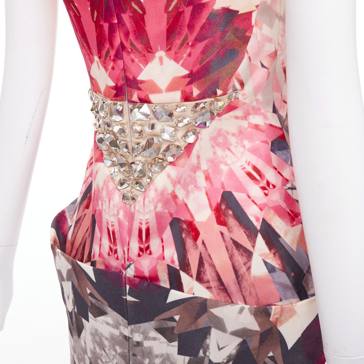 Alexander McQueen ALEXANDER MCQUEEN 2009 Natural Distinction Kaleidoscope crystal dress IT40 S Size S / US 4 / IT 40 - 10 Thumbnail