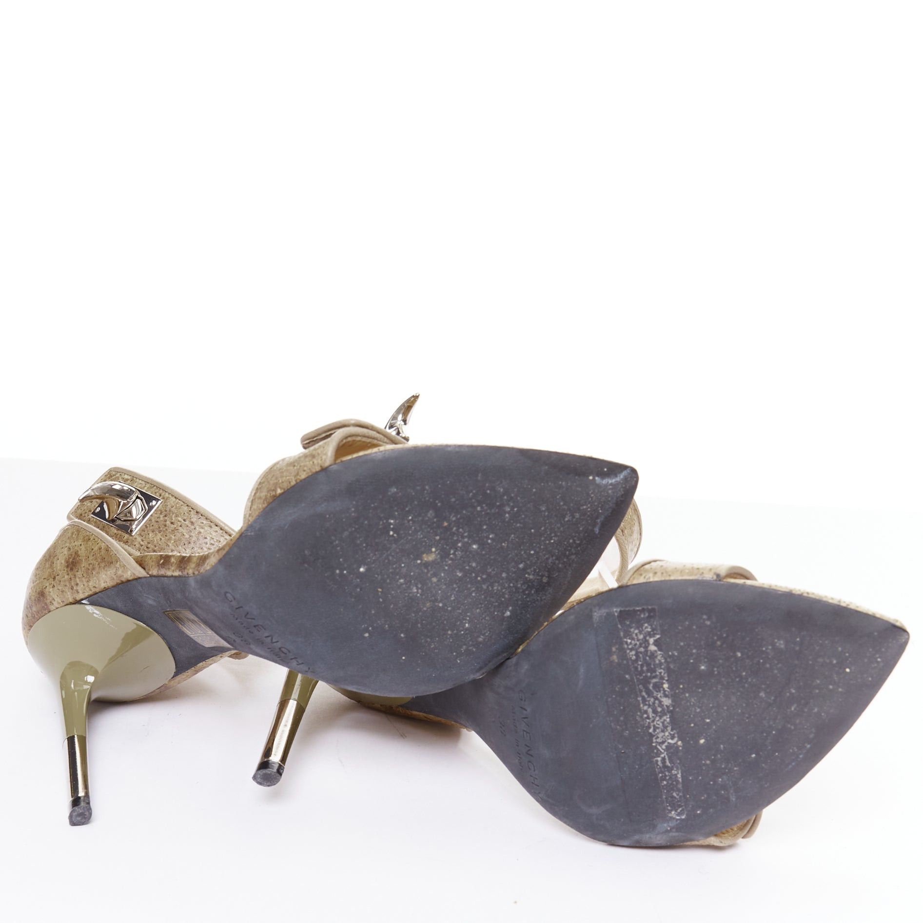Givenchy GIVENCHY Riccardo Tisci khaki leather silver sharktooth turnlock sandals EU38 Size US 8 / IT 38 - 11 Thumbnail