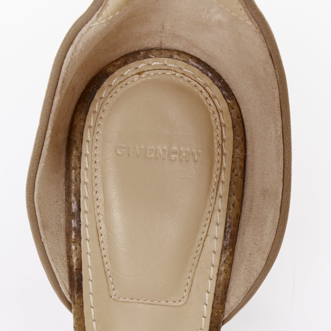 Givenchy GIVENCHY Riccardo Tisci khaki leather silver sharktooth turnlock sandals EU38 Size US 8 / IT 38 - 9 Thumbnail