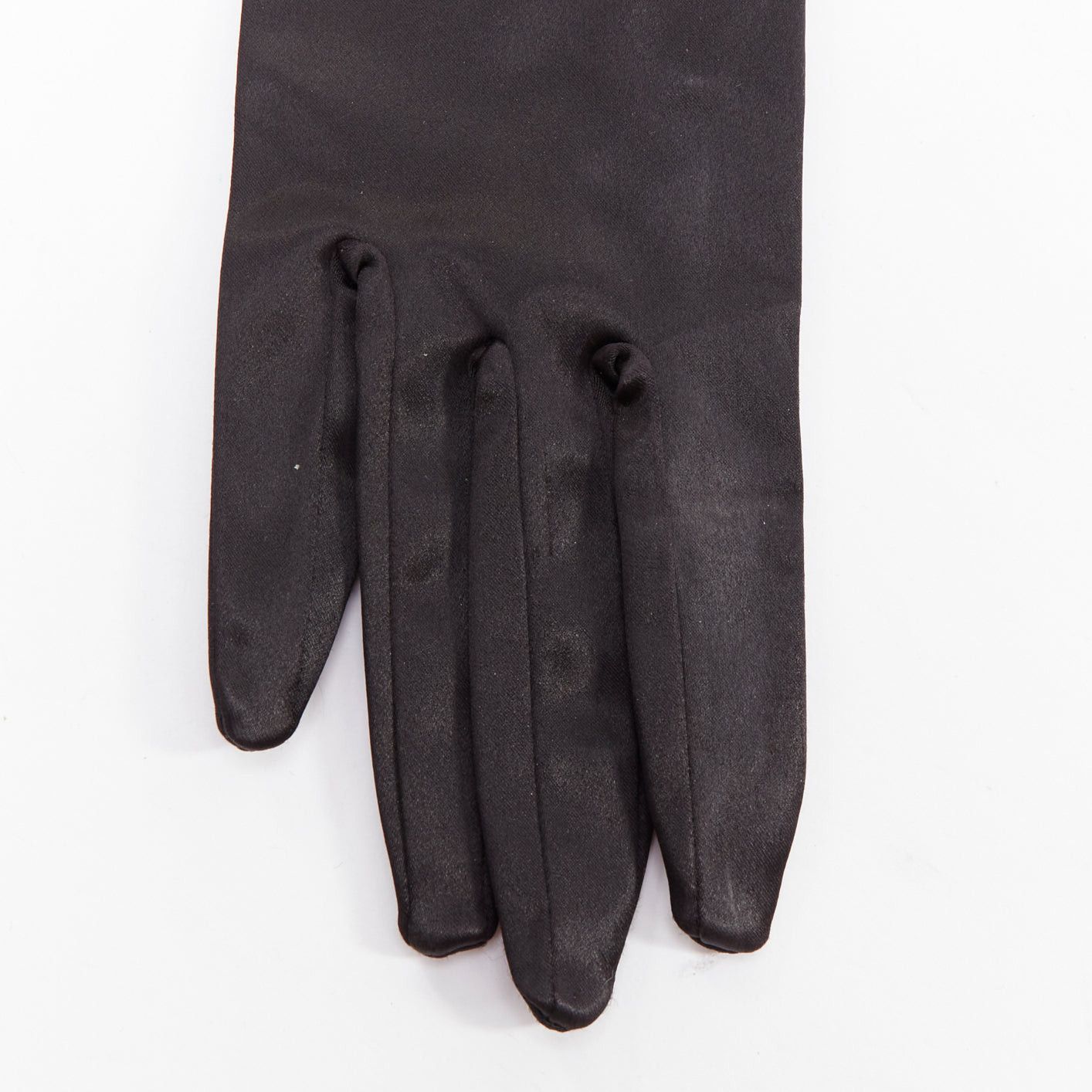 Giorgio Armani GIORGIO ARMANI black satin classic short evening gloves Size ONE SIZE - 3 Thumbnail