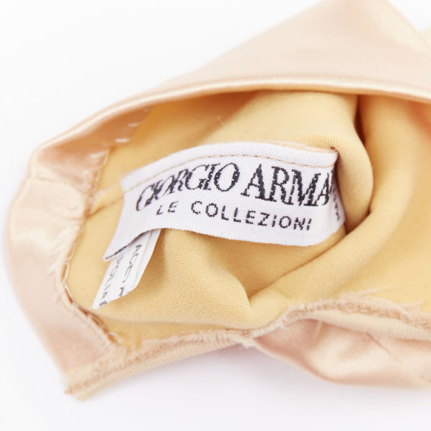 Giorgio Armani GIORGIO ARMANI champagne gold satin short evening gloves Size ONE SIZE - 5 Thumbnail