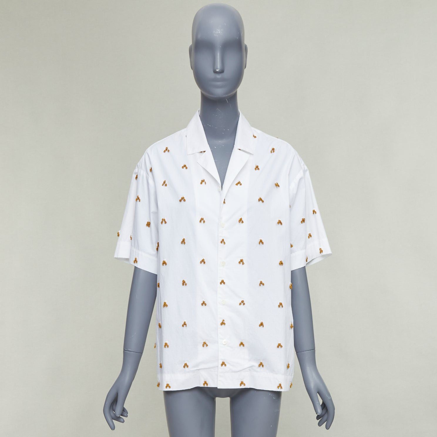 Jacquemus JACQUEMUS 2021 L'amour La Chemise Ble white cotton glass embellished shirt FR34 XS Size XS / US 0-2 / IT 36-38 - 9 Thumbnail