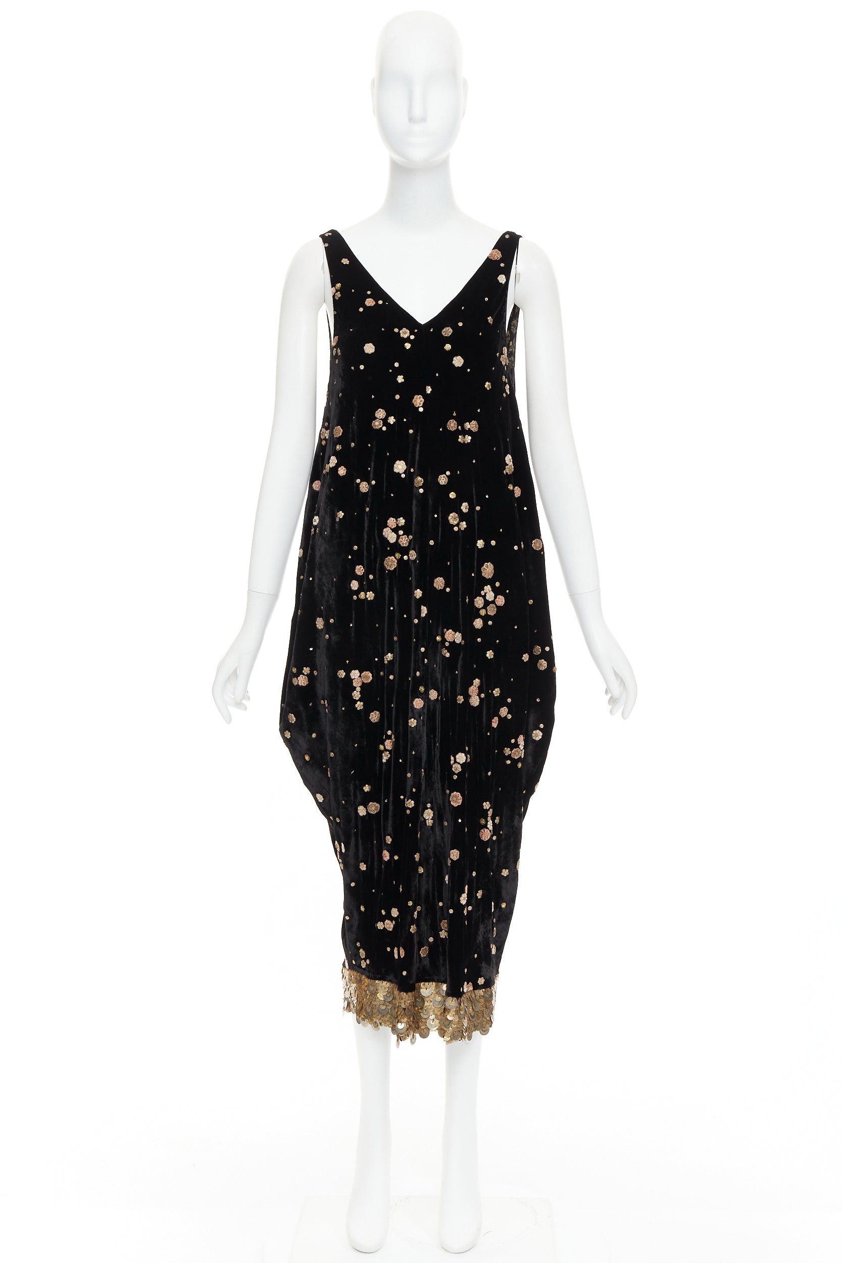 Other SABYASACHI black velvet gold floral applique sequins drape V neck dress S Size S / US 4 / IT 40 - 9 Thumbnail