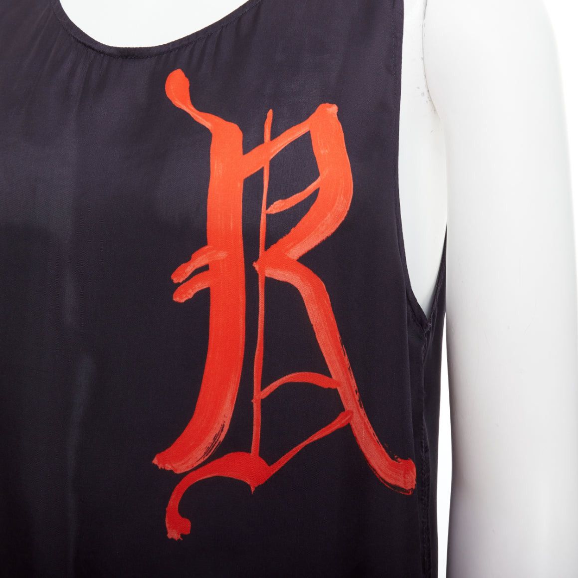 Dries Van Noten DRIES VAN NOTEN black viscose gothic R print viscose tank top IT46 S Size US S / EU 44-46 / 1 - 2 Thumbnail