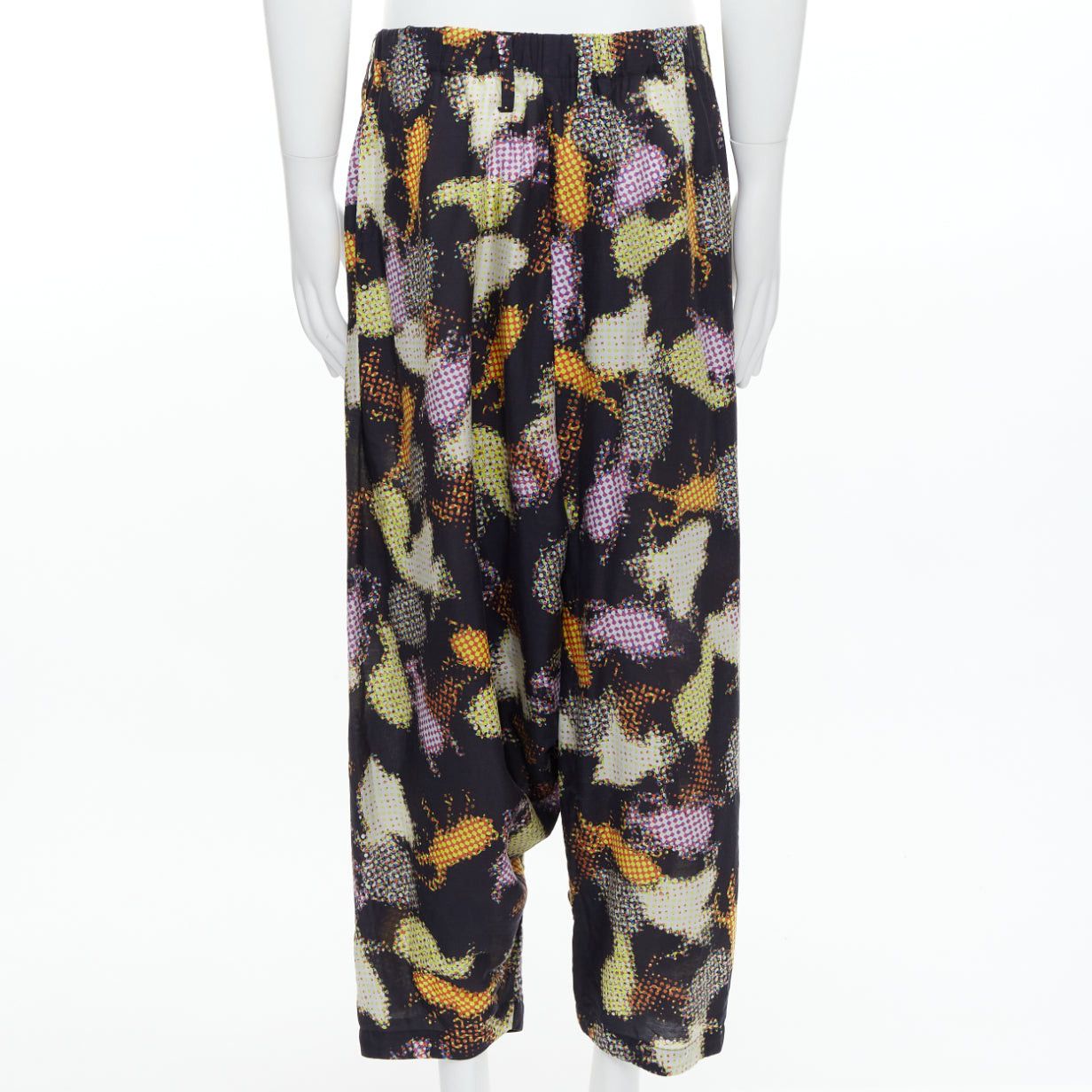 Issey Miyake ISSEY MIYAKE MEN multicolour abstract print asymmetric harem pants Size US 29 - 5 Thumbnail