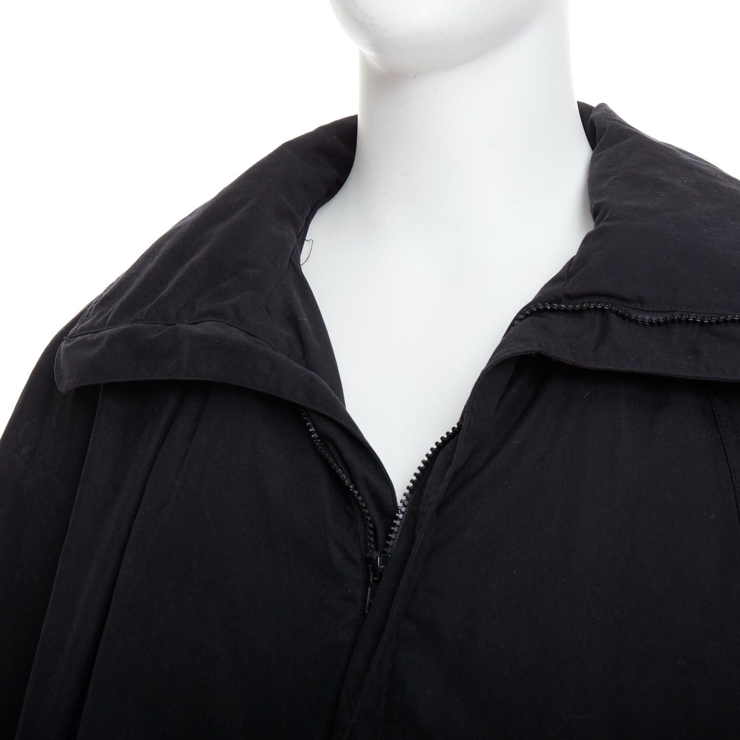 Lemaire CHRISTOPHE LEMAIRE black cotton hooded cocoon anorak coat Sz 3 L Size US L / EU 52-54 / 3 - 7 Thumbnail
