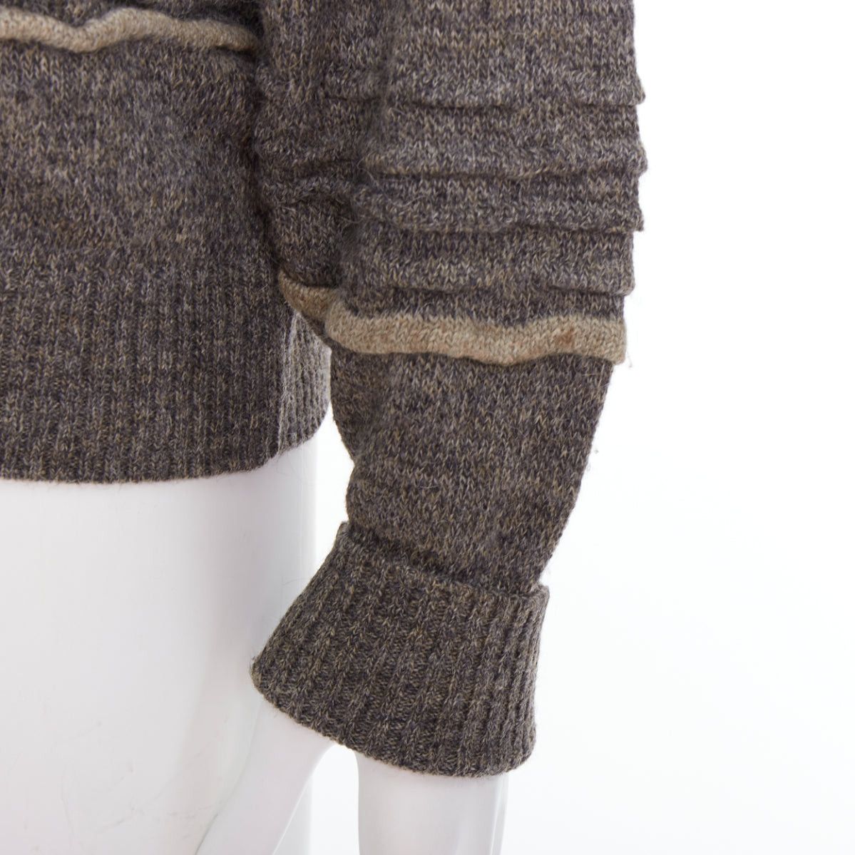 Giorgio Armani GIORGIO ARMANI grey alpaca mohair blend applique crew sweater Size US S / EU 44-46 / 1 - 2 Thumbnail