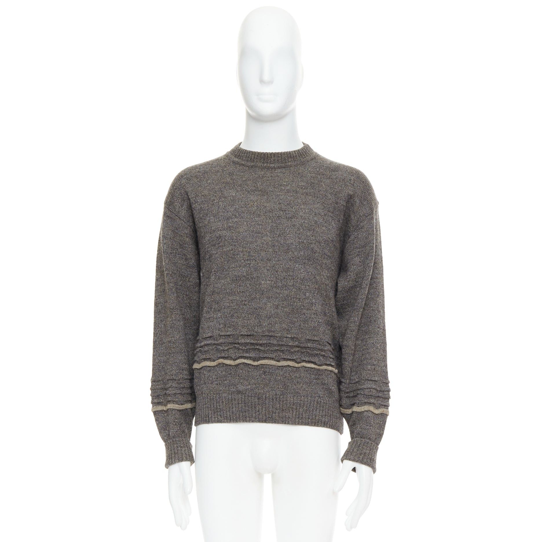 Giorgio Armani GIORGIO ARMANI grey alpaca mohair blend applique crew sweater Size US S / EU 44-46 / 1 - 9 Thumbnail