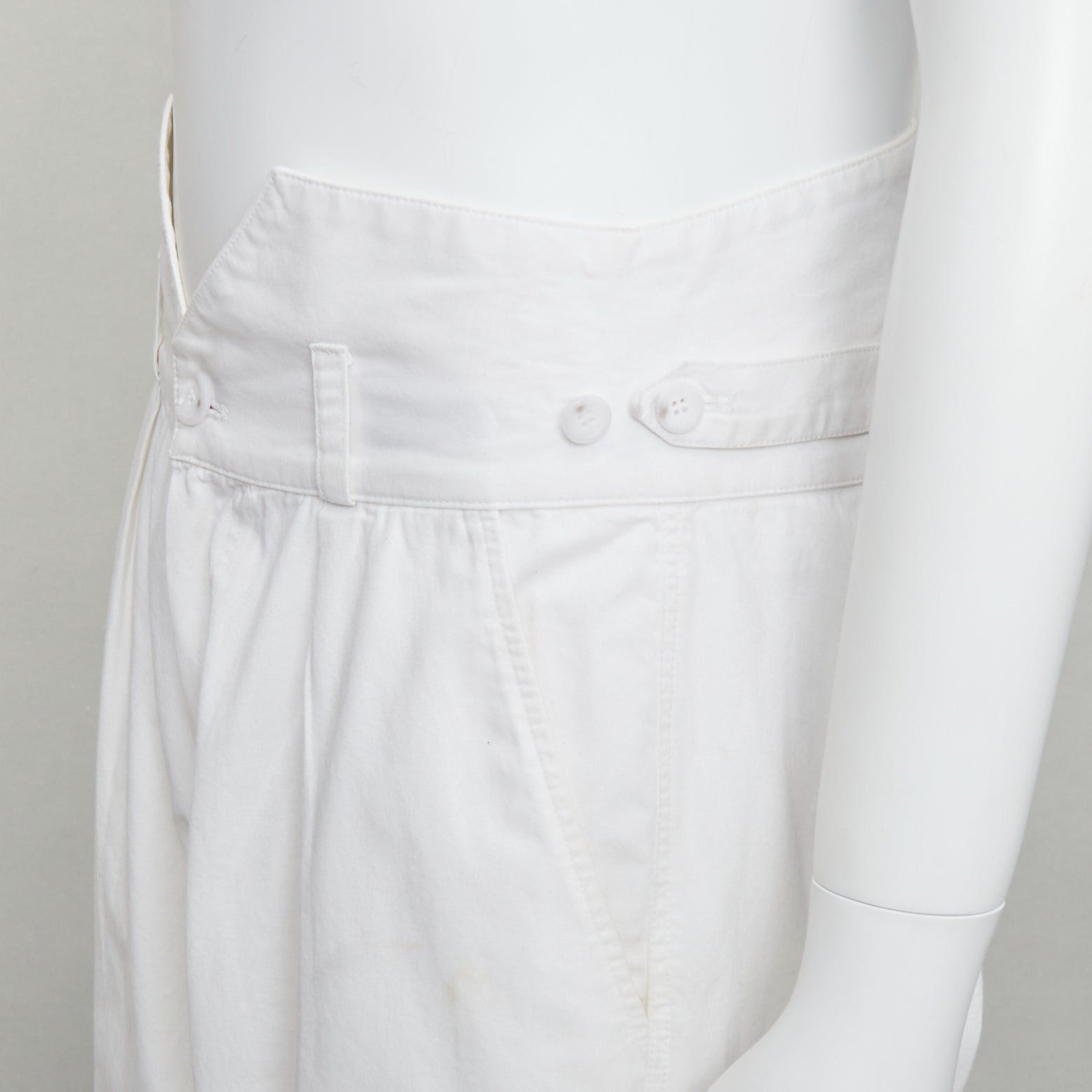 Raf Simons RAF SIMONS 2006 cream cotton high waist pleated front dress shorts EU50 L Size US 32 / EU 48 - 2 Thumbnail