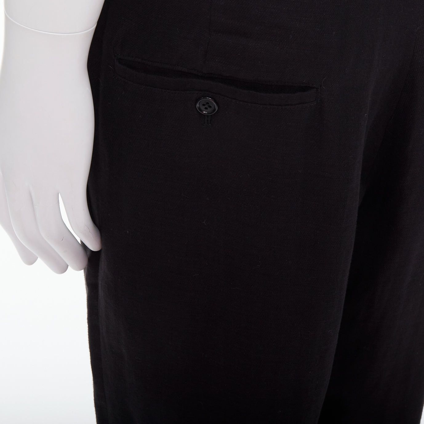 Yohji Yamamoto YOHJI YAMAMOTO black hemp cotton tapered back pockets wide pants JP4 XL Size US 29 - 2 Thumbnail