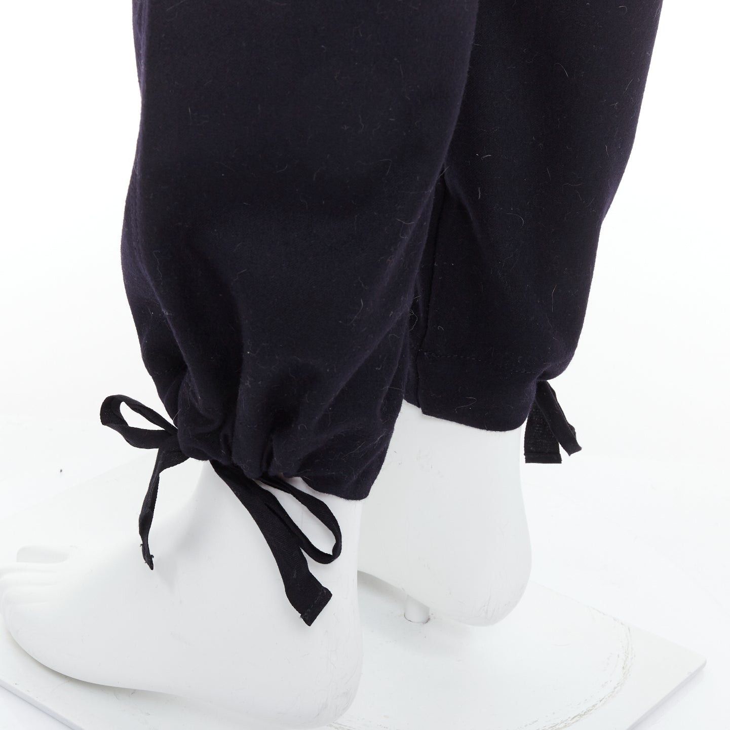 Yohji Yamamoto YOHJI YAMAMOTO black 100% wool zip side pocket drawstring hem wide pants JP3 L Size US 29 - 2 Thumbnail
