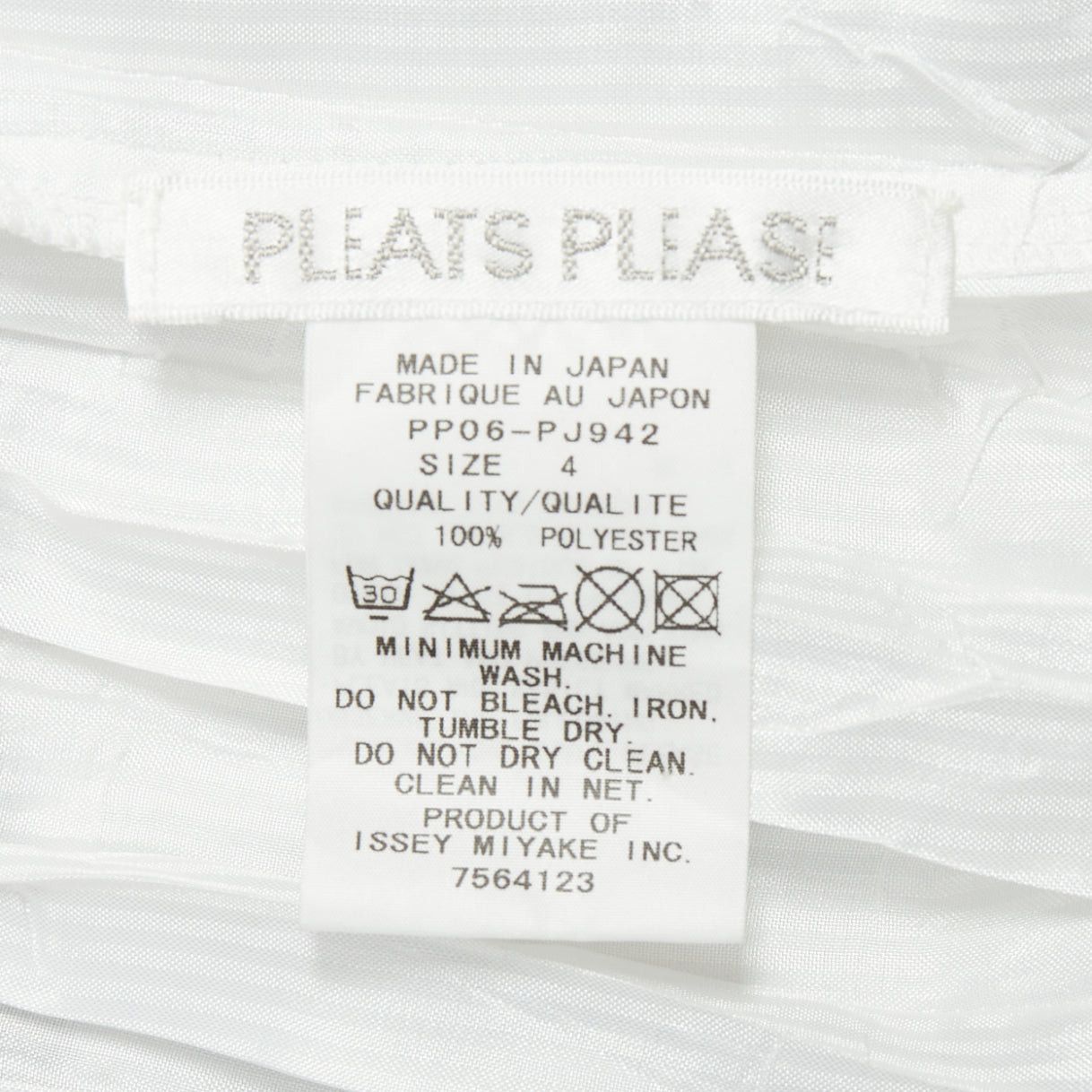 Issey Miyake ISSEY MIYAKE Pleats Please white plisse pocketed shirt JP4 XL Size US XL / EU 56 / 4 - 8 Thumbnail