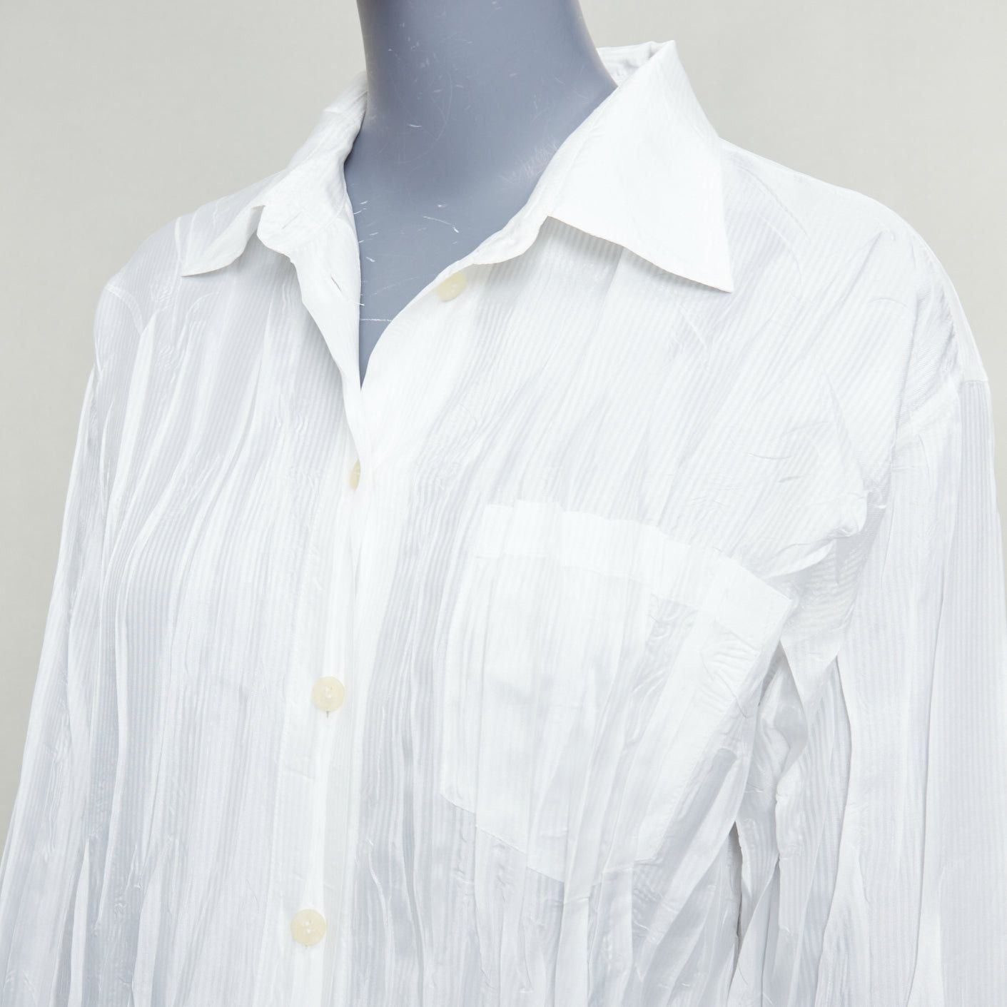 Issey Miyake ISSEY MIYAKE Pleats Please white plisse pocketed shirt JP4 XL Size US XL / EU 56 / 4 - 2 Thumbnail