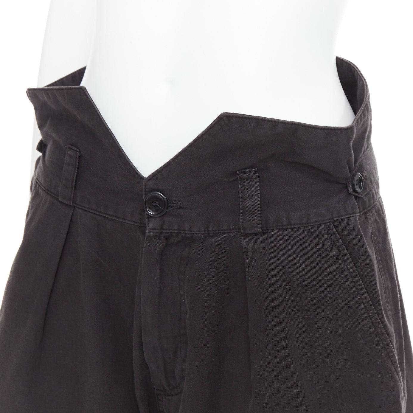 Raf Simons RAF SIMONS 2006 black cotton high waist paperbag wide shorts EU50 XL Size US 32 / EU 48 - 2 Thumbnail