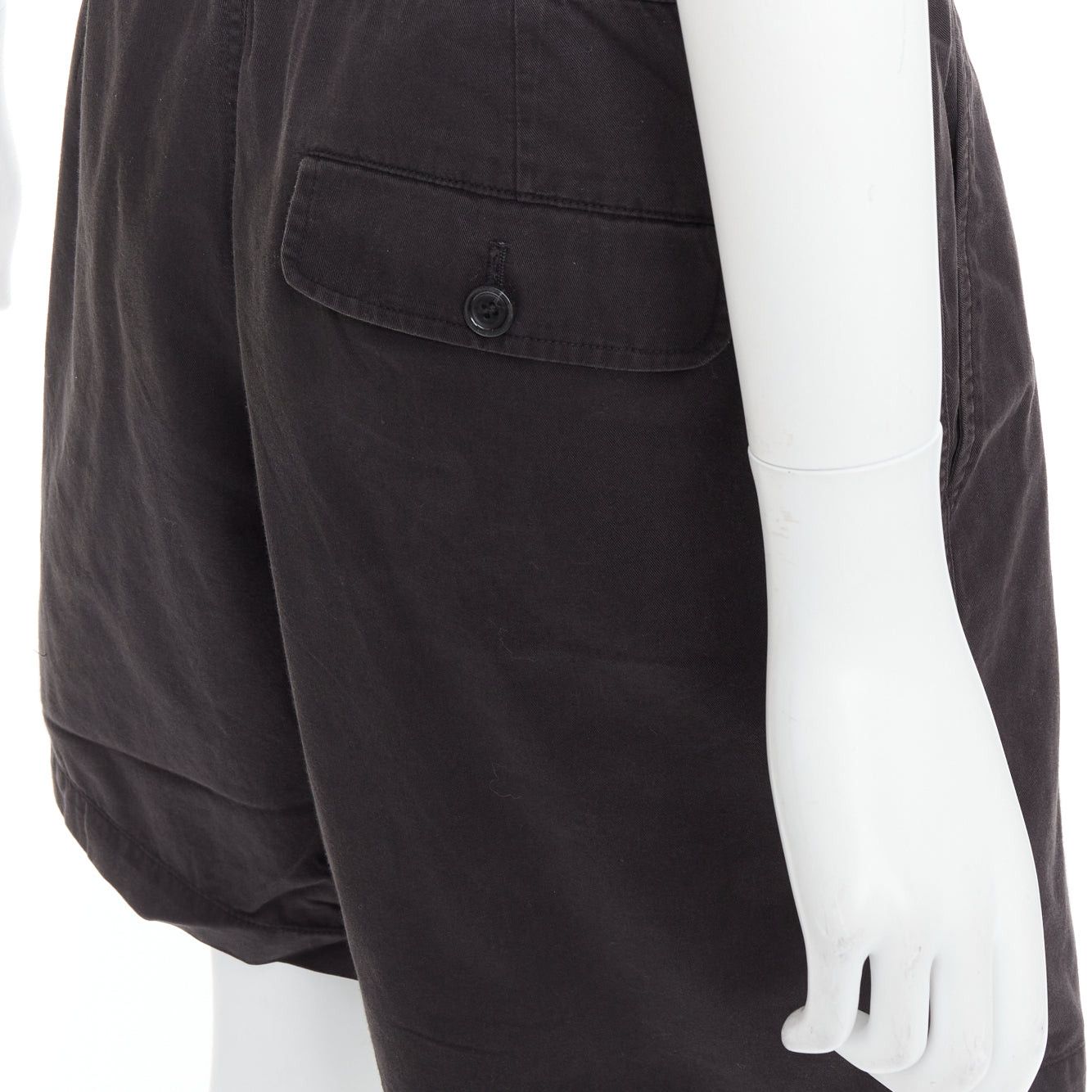 Raf Simons RAF SIMONS 2006 black cotton high waist paperbag wide shorts EU50 XL Size US 32 / EU 48 - 7 Thumbnail