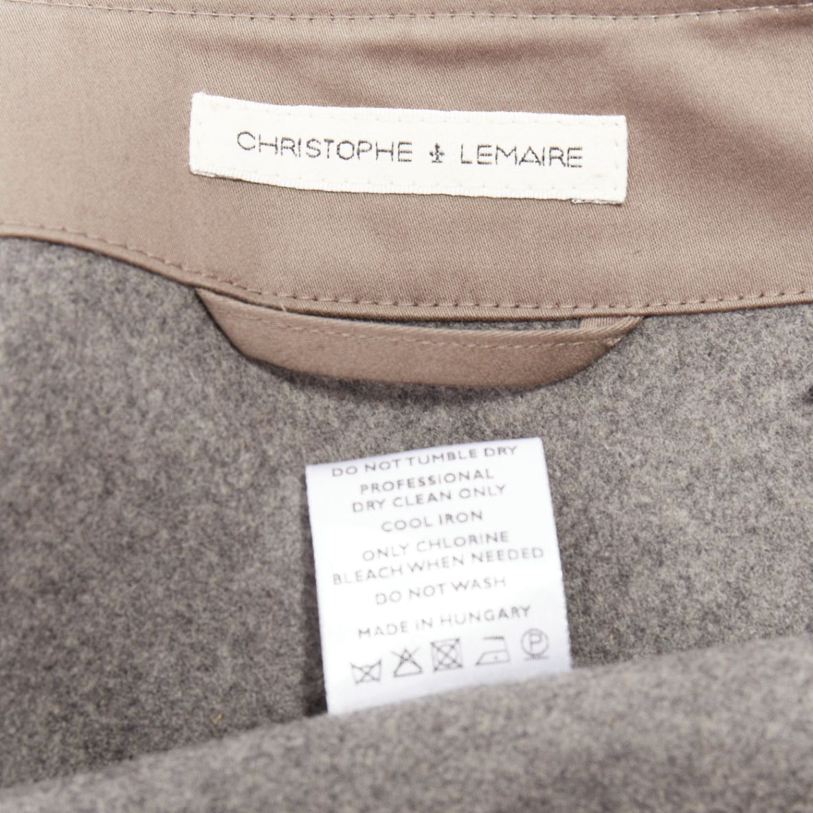 Lemaire LEMAIRE grey 100% virgin wool felt horn buttons pocketed waist coat vest Sz.2 M Size US M / EU 48-50 / 2 - 8 Thumbnail