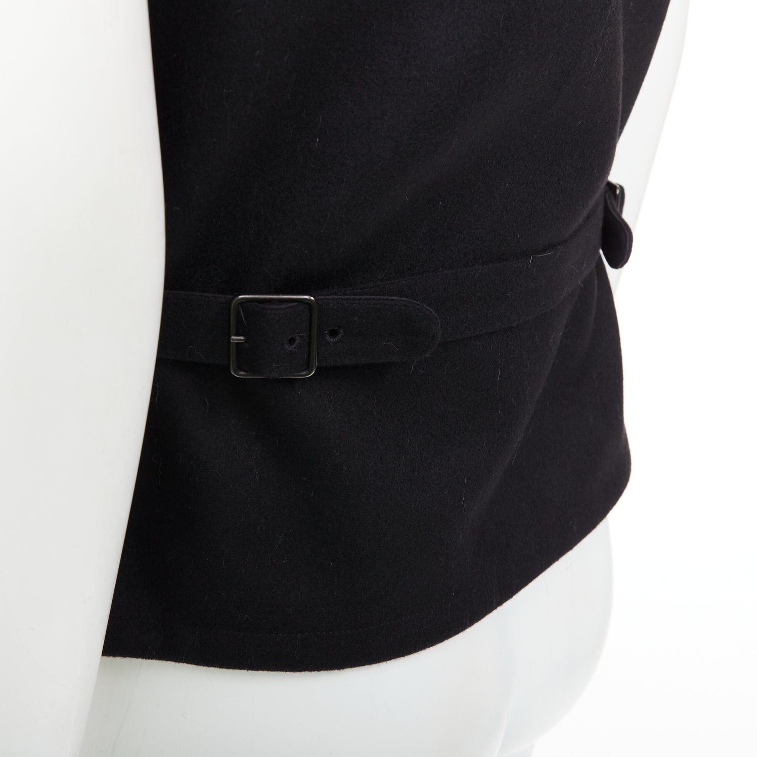 Lemaire LEMAIRE black virgin wool felt horn buttons pocketed waist coat Sz.2 M Size US M / EU 48-50 / 2 - 2 Thumbnail