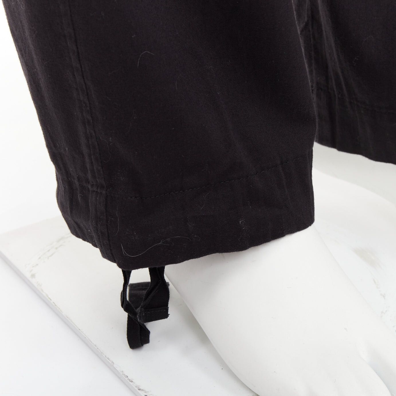 Yohji Yamamoto YOHJI YAMAMOTO HOMME Vintage black cotton zip pocket wide drawstring pants JP4 XL Size US 34 / EU 50 - 2 Thumbnail