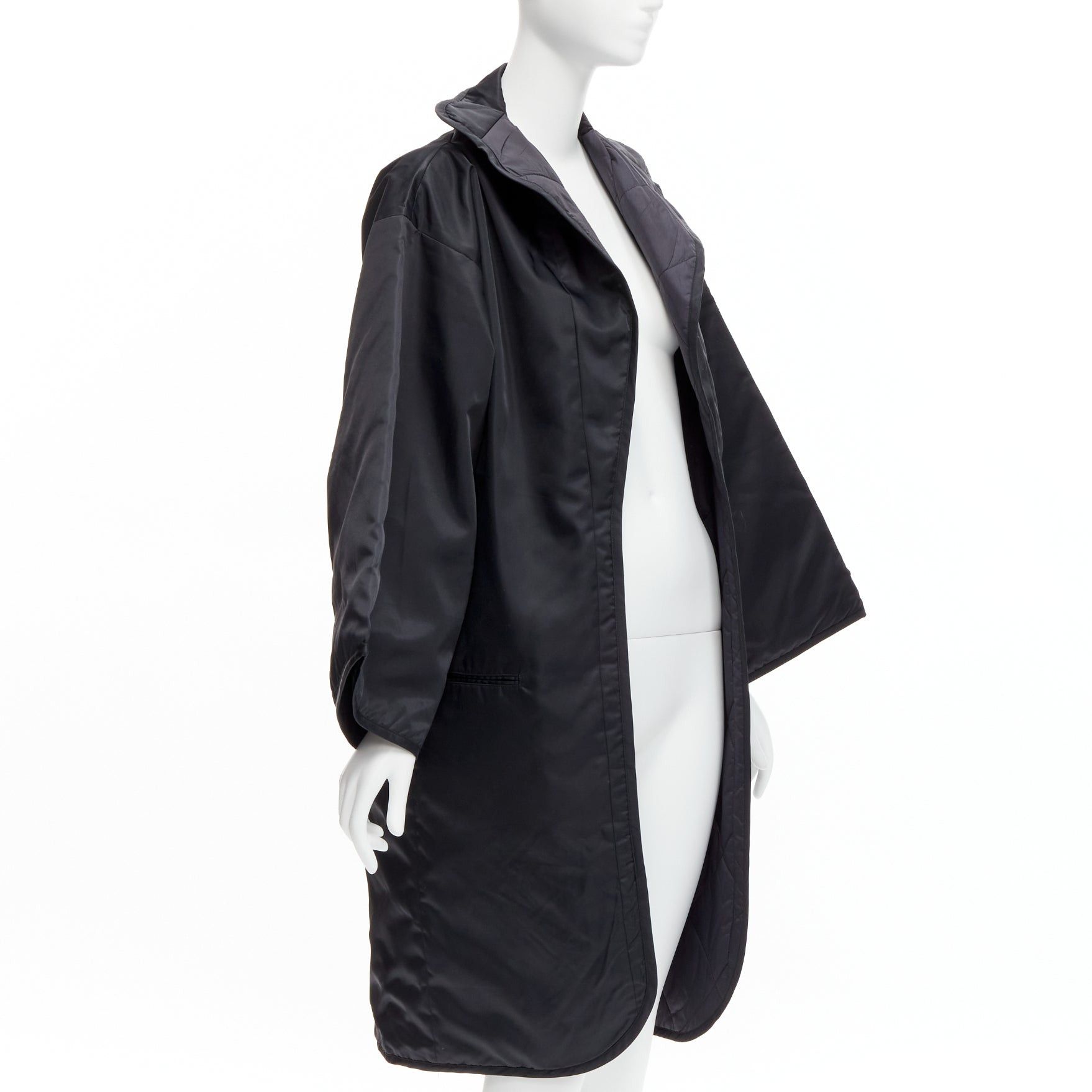 Yohji Yamamoto YOHJI YAMAMOTO Vintage black armhole cutout padded kimono overcoat S Size S / US 4 / IT 40 - 3 Thumbnail