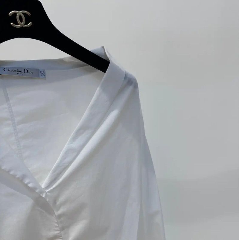 Dior Dior Women's White Shirt with Versatile Style 0089 Size M / US 6-8 / IT 42-44 - 3 Thumbnail