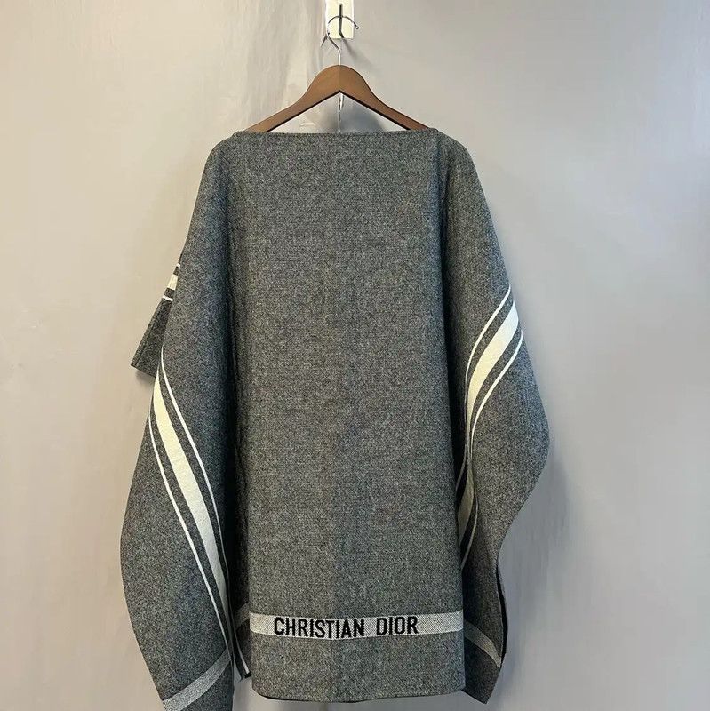 Dior Dior Gray Wool Women's Coat 0089 Size M / US 6-8 / IT 42-44 - 2 Thumbnail