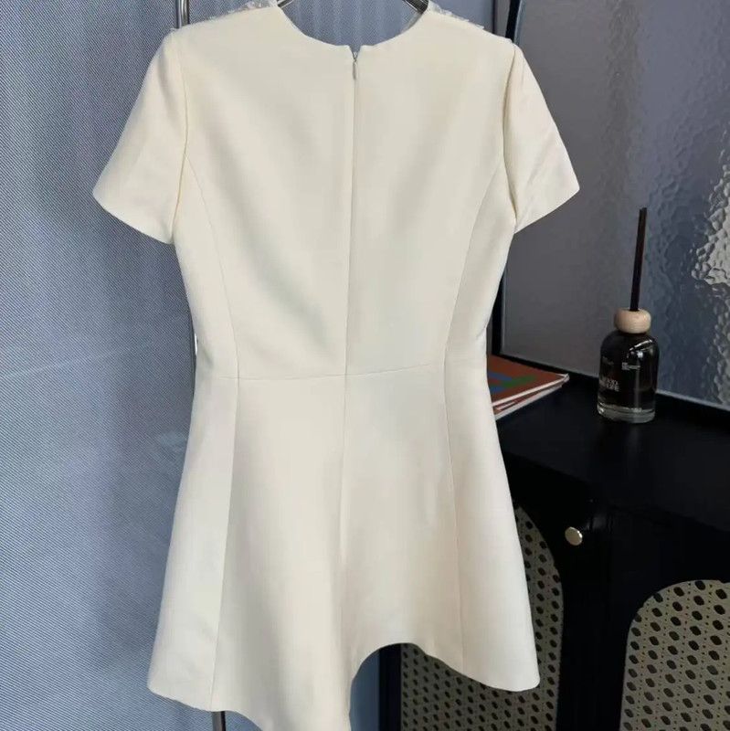 Dior Dior White Silk Short Dress for Women 0089 Size S / US 4 / IT 40 - 2 Thumbnail