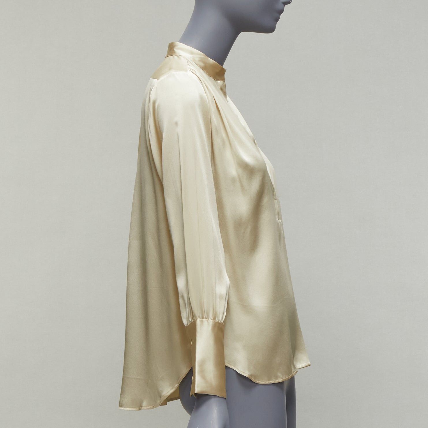 Nili Lotan NILI LOTAN 100% silk champagne pleated shoulder seam V neck popover blouse XS Size S / US 4 / IT 40 - 4 Thumbnail