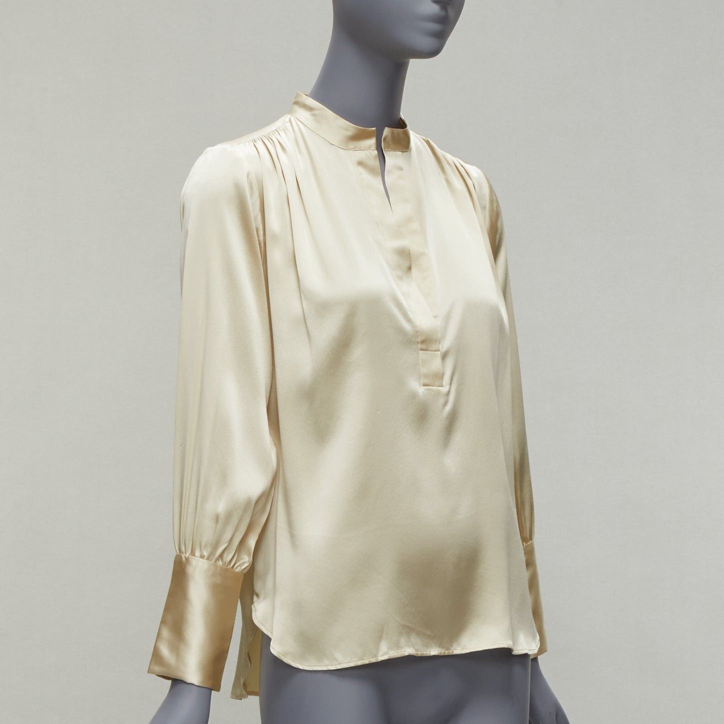 Nili Lotan NILI LOTAN 100% silk champagne pleated shoulder seam V neck popover blouse XS Size S / US 4 / IT 40 - 3 Thumbnail