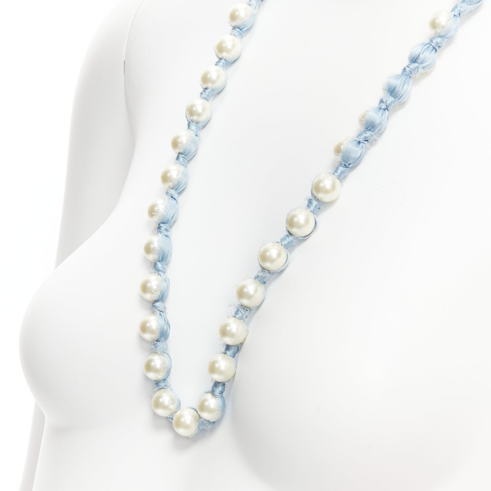Lanvin LANVIN ALBER ELBAZ cream pearl blue silk ribbon wrap long necklace Size ONE SIZE - 2 Thumbnail