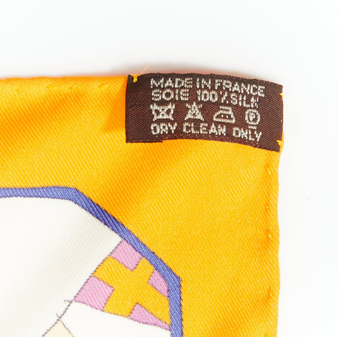 Hermes HERMES 100% silk Un Amour De Cheval print yellow purple scarf Size ONE SIZE - 7 Thumbnail