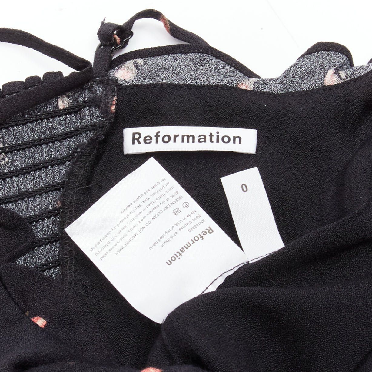 Reformation REFORMATION Clarice red rose print black crepe ruffle tank top US0 XS Size XS / US 0-2 / IT 36-38 - 8 Thumbnail