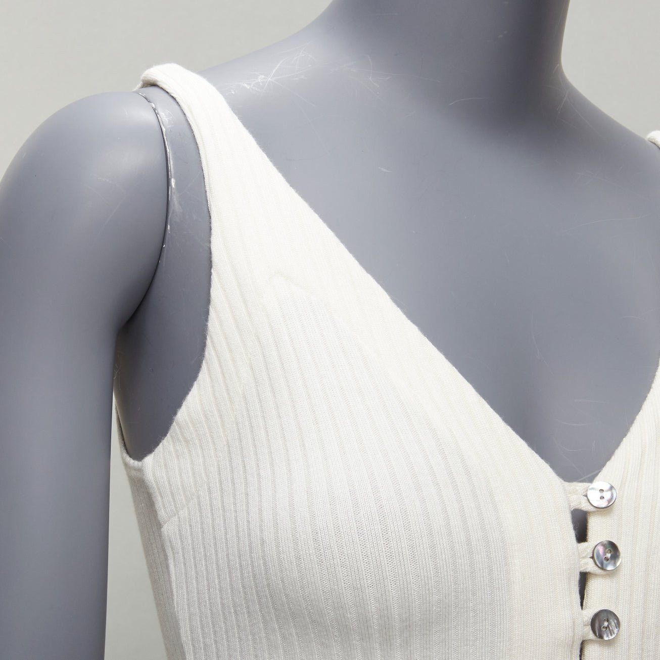 REFORMATION Giorgia cream ribbed shell button loops V neck tank top XS