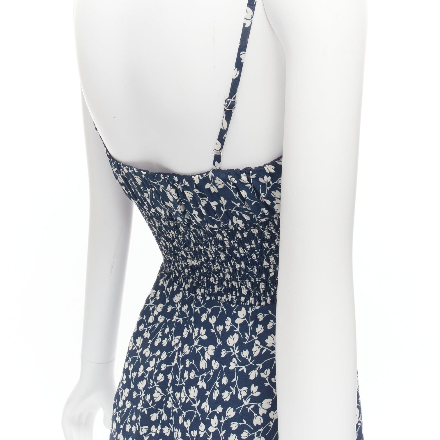 Reformation REFORMATION Elyse white navy floral print smocked bodice mini dress US2 S Size S / US 4 / IT 40 - 2 Thumbnail