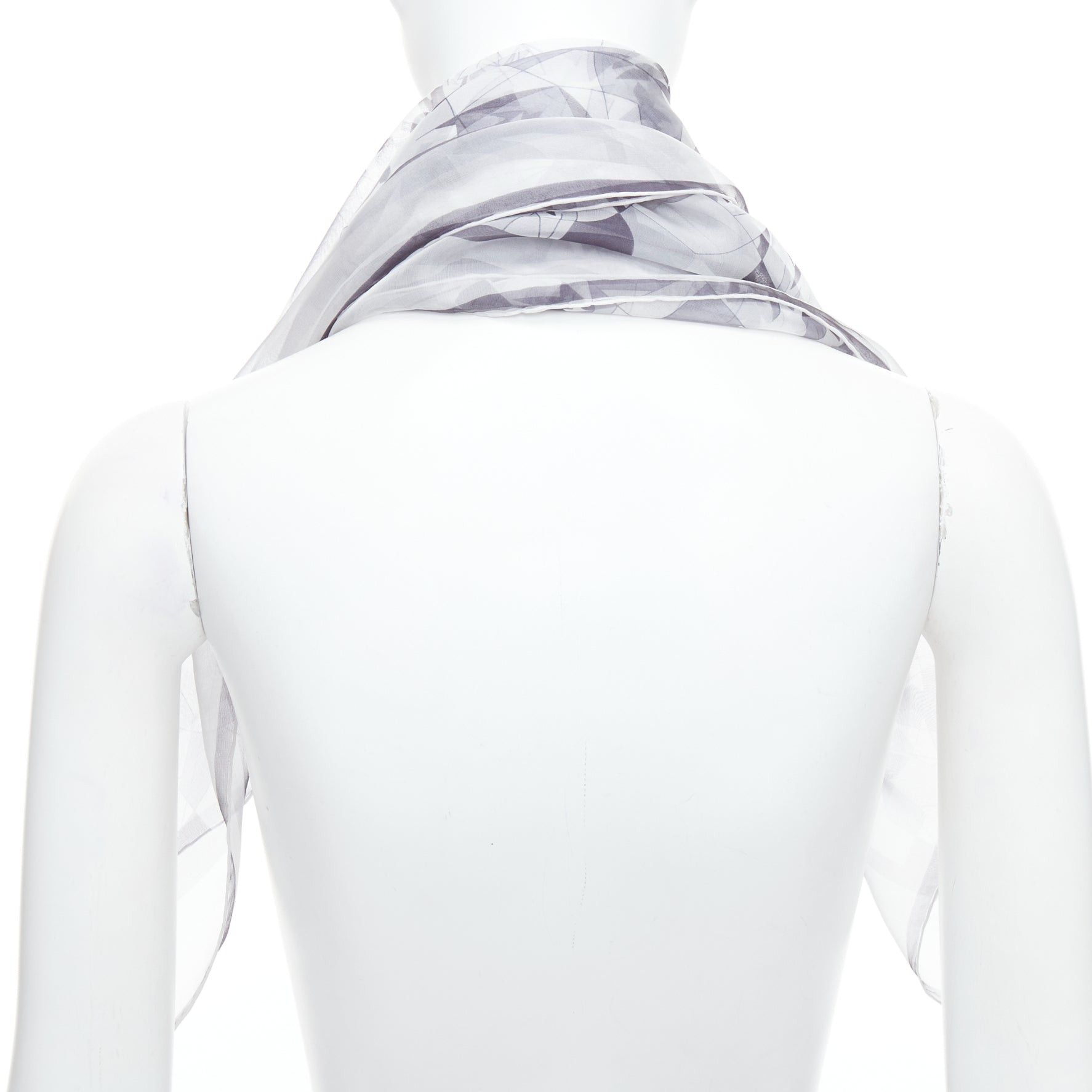Cartier CARTIER 100% silk grey sheer diamond cuts print square scarf Size ONE SIZE - 5 Thumbnail