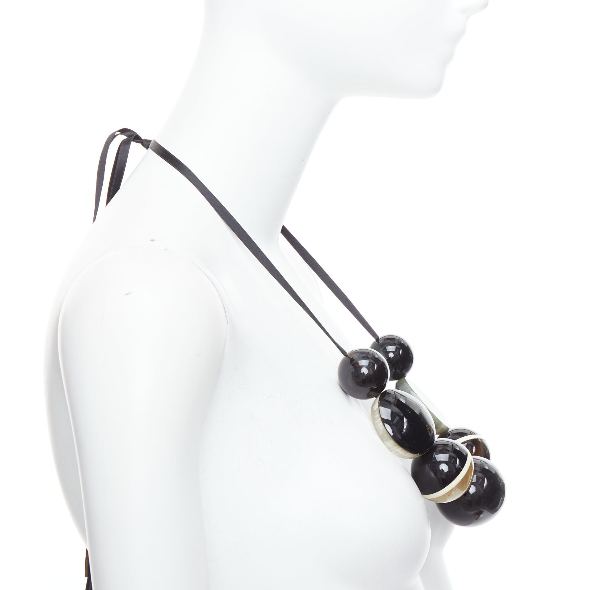 Marni MARNI black khaki acrylic giant balls tie ribbon statement necklace Size ONE SIZE - 4 Thumbnail