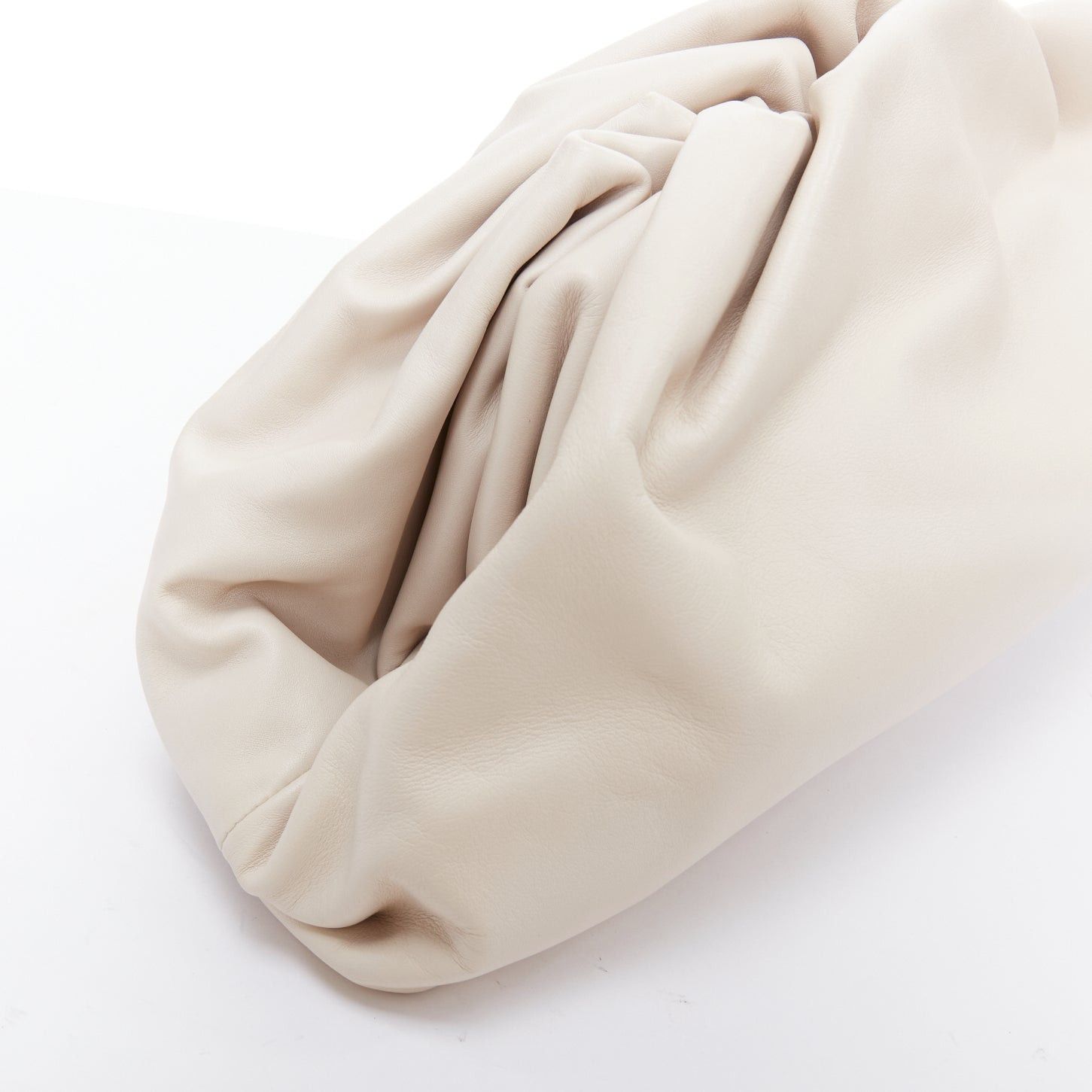Bottega Veneta BOTTEGA VENETA Pouch off white cream soft leather oversized clutch bag Size ONE SIZE - 8 Thumbnail