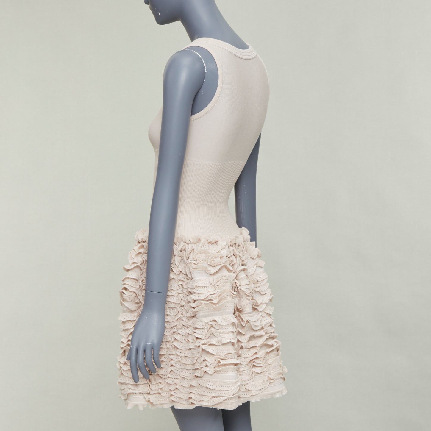 Alaia ALAIA pink beige wool blend square neck stretch tiered ruffle skirt cocktail dress FR36 S Size S / US 4 / IT 40 - 6 Thumbnail