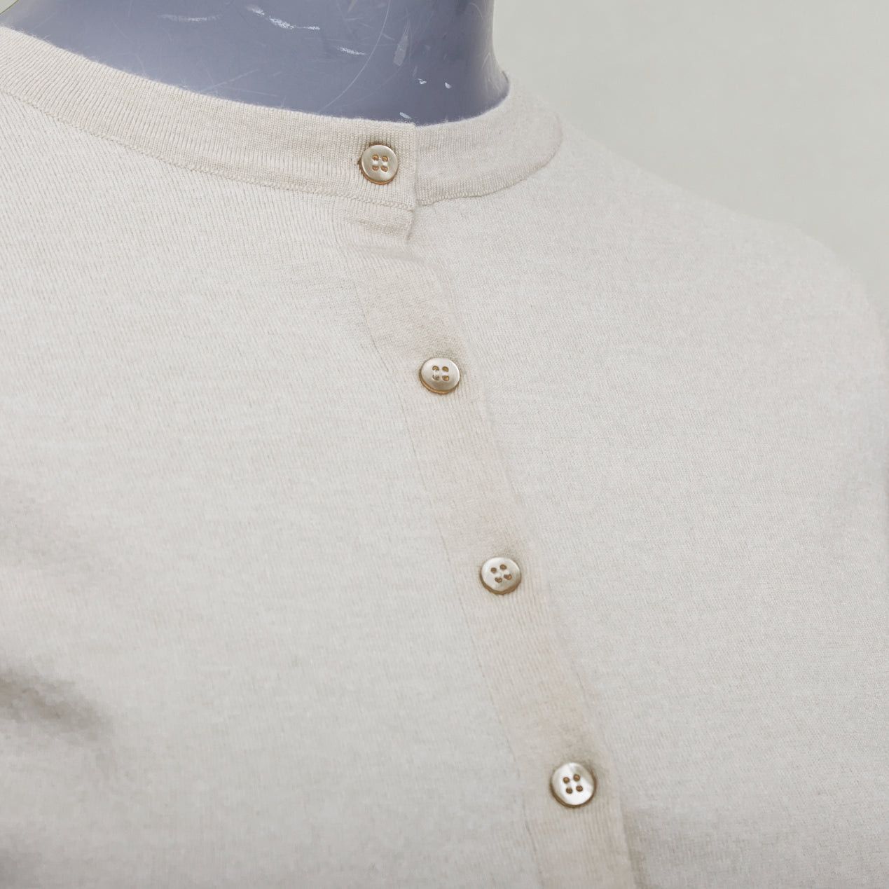 Alaia ALAIA beige virgin wool blend mini buttons classic cropped cardigan FR36 S Size S / US 4 / IT 40 - 2 Thumbnail